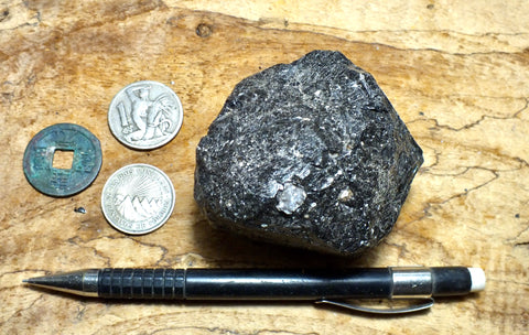vitrophyre - hand/display specimen of an unusual volcanic glass