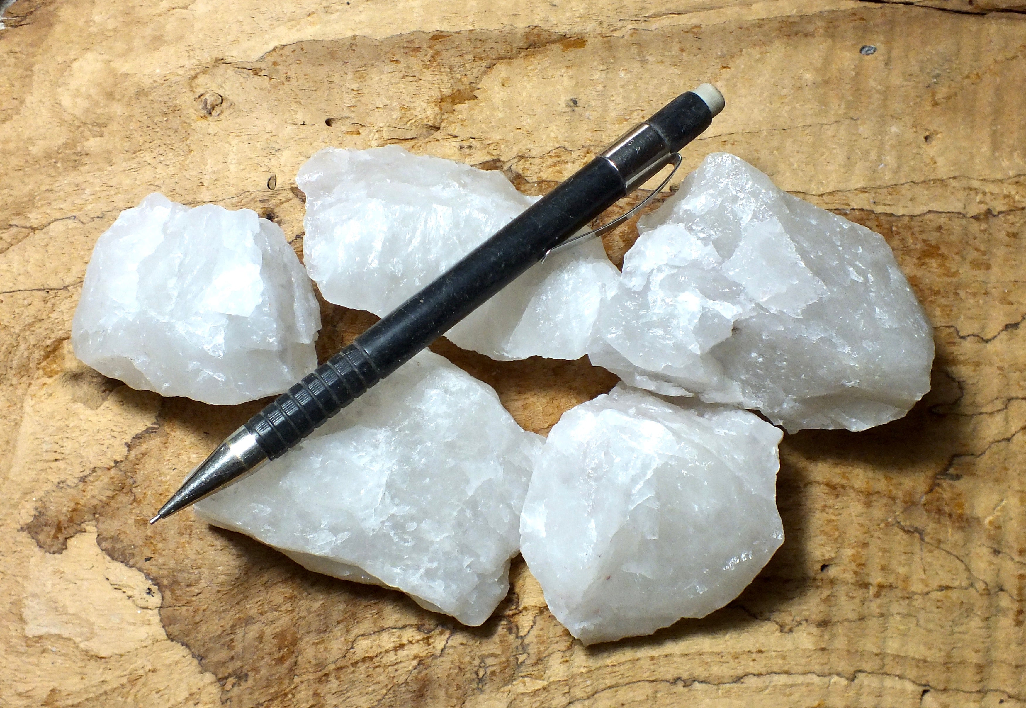 Milky Courts Rocks Milky Quartz Mineral