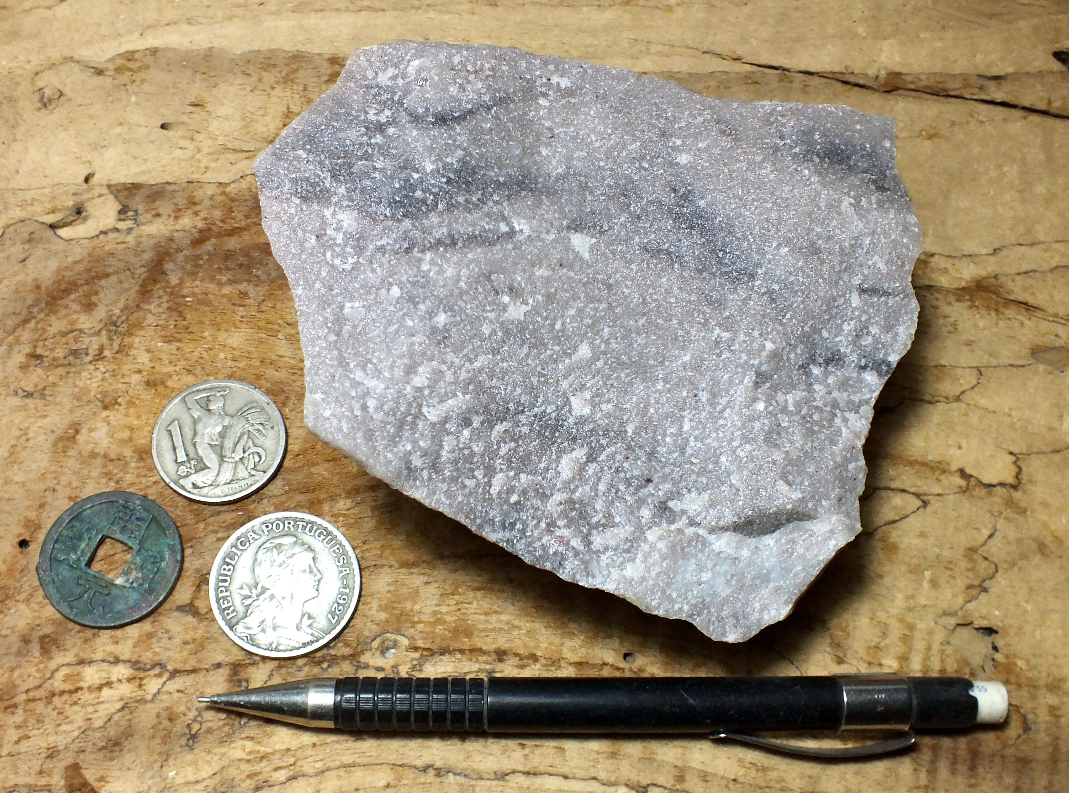 Hand Specimen Description Of Quartzite at Erik Harris blog