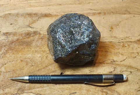 vitrophyre - hand/display specimen of an unusual volcanic glass